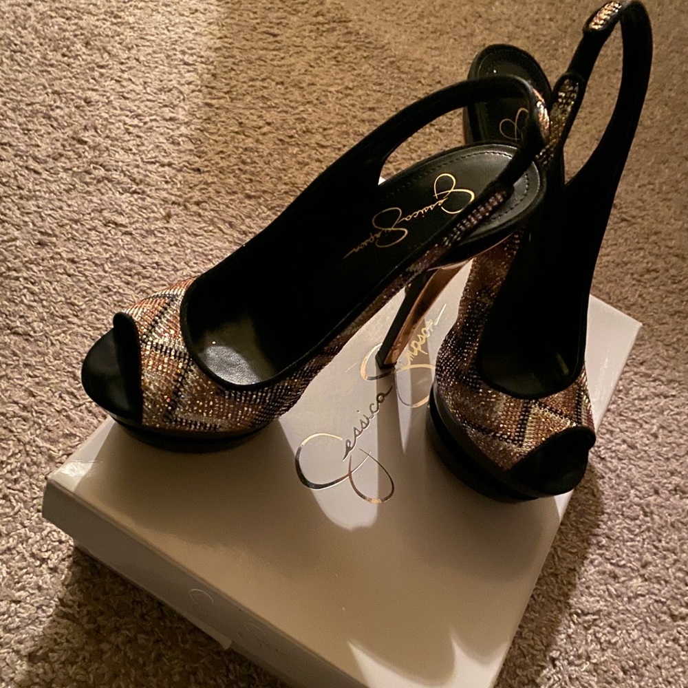 Jessica Simpson Pumps